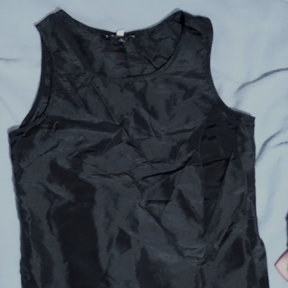 Women's medium black nylon vest (Scott Taylor)